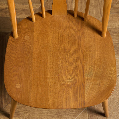 スワンバックチェア ラウンドゴールドラベル