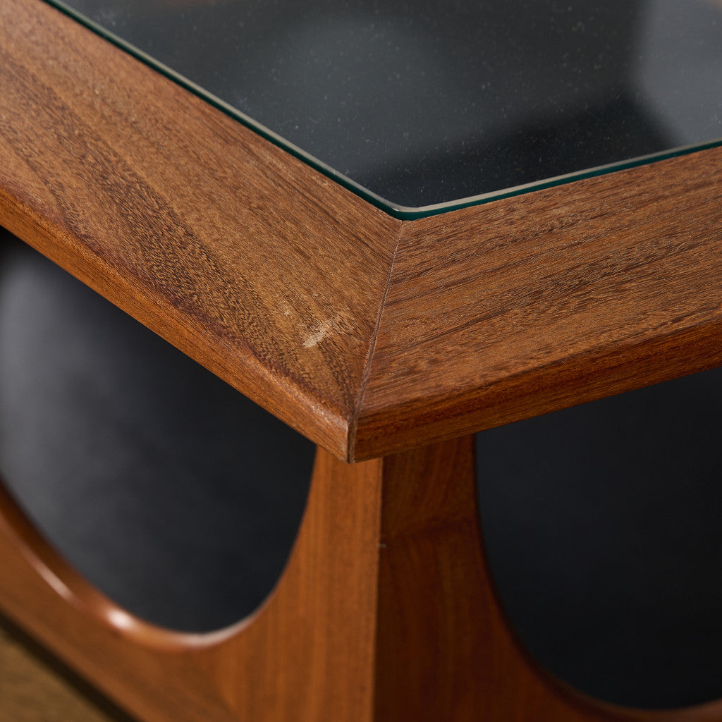 ヘキサゴナル オケージョナルテーブル (8053D)