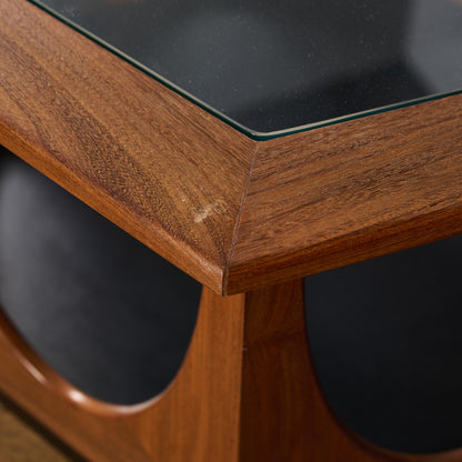 ヘキサゴナル オケージョナルテーブル (8053D)