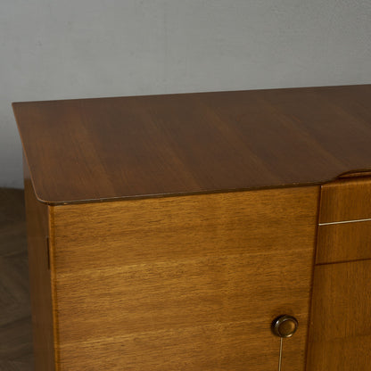 英国ヴィンテージ サイドボード