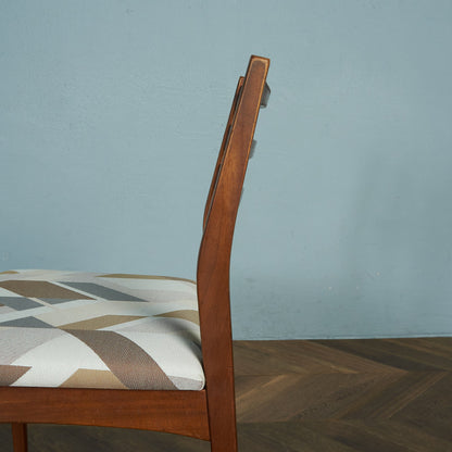 ヴィンテージ ダイニングチェア / 座面張替え済み (LUUM)