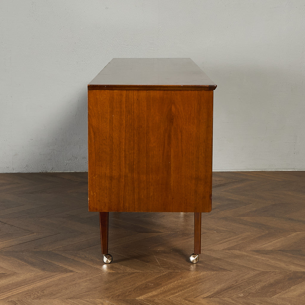 ヴィンテージ サイドボード 食器棚