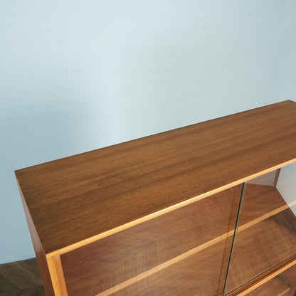 ヴィンテージ ガラスキャビネット