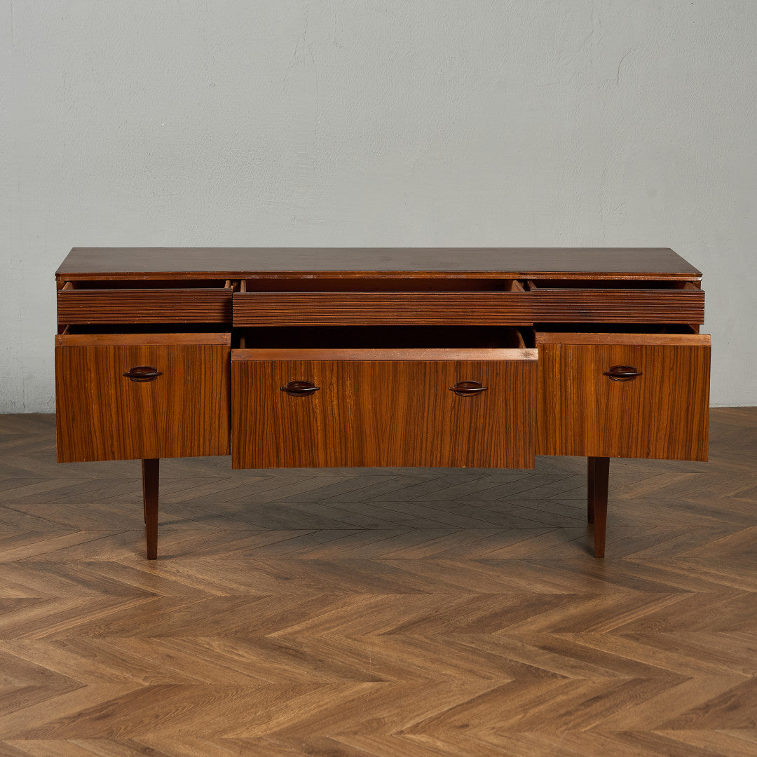 ヴィンテージ サイドボード