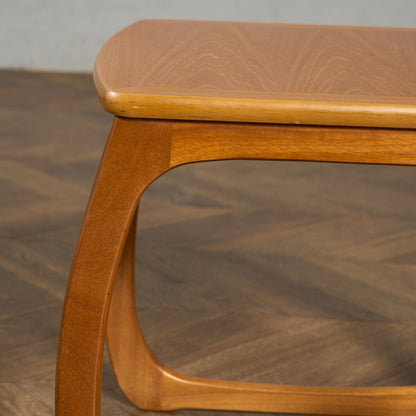 Burlington ネストテーブル