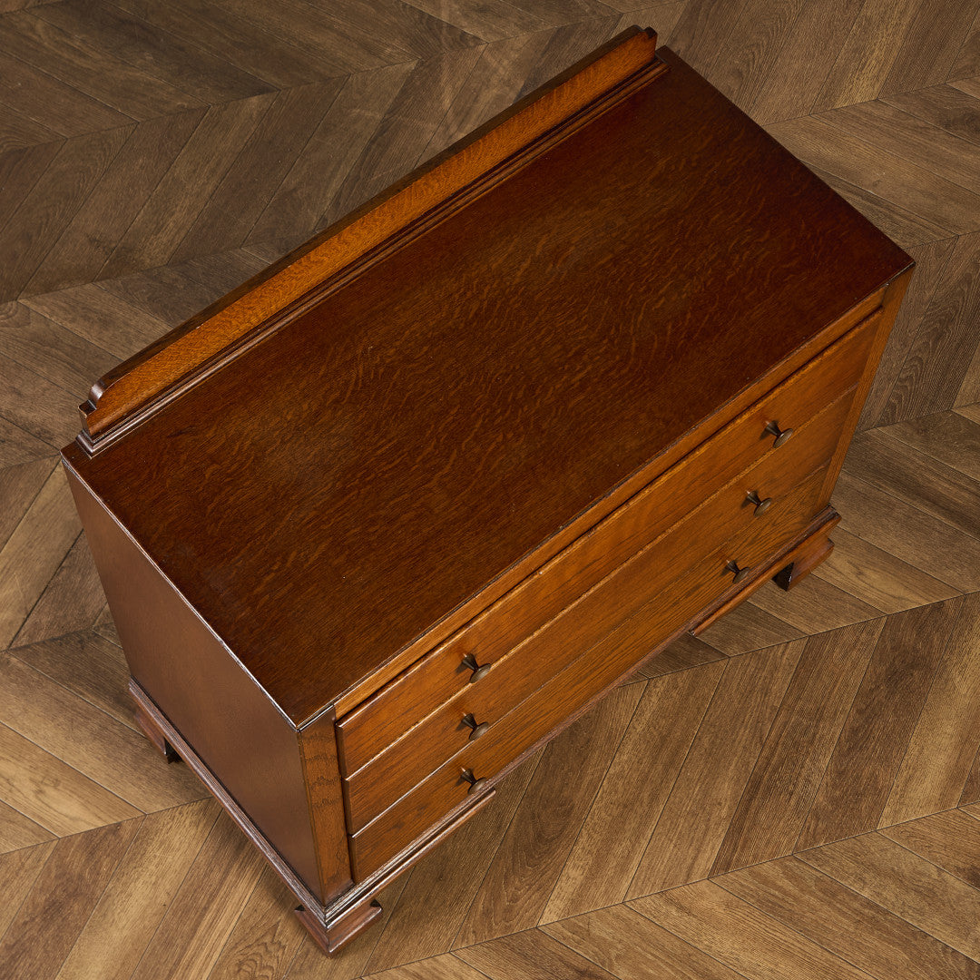 英国 クラシック 3段 チェスト #90079