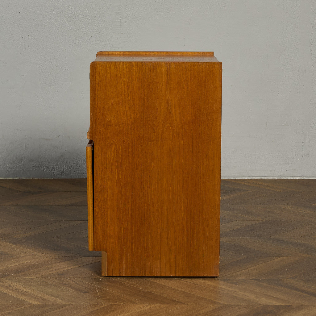 ヴィンテージ 十字扉 スモール キャビネット