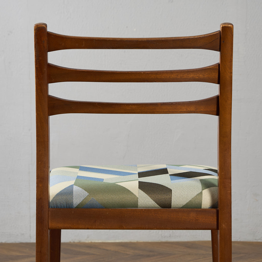 ヴィンテージ ダイニングチェア / 座面張替え済み (LUUM)