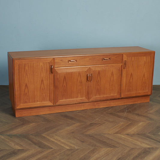 Fresco ヴィンテージ サイドボード