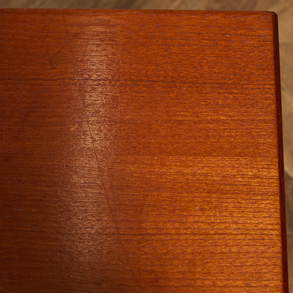 Fresco ナイトテーブル