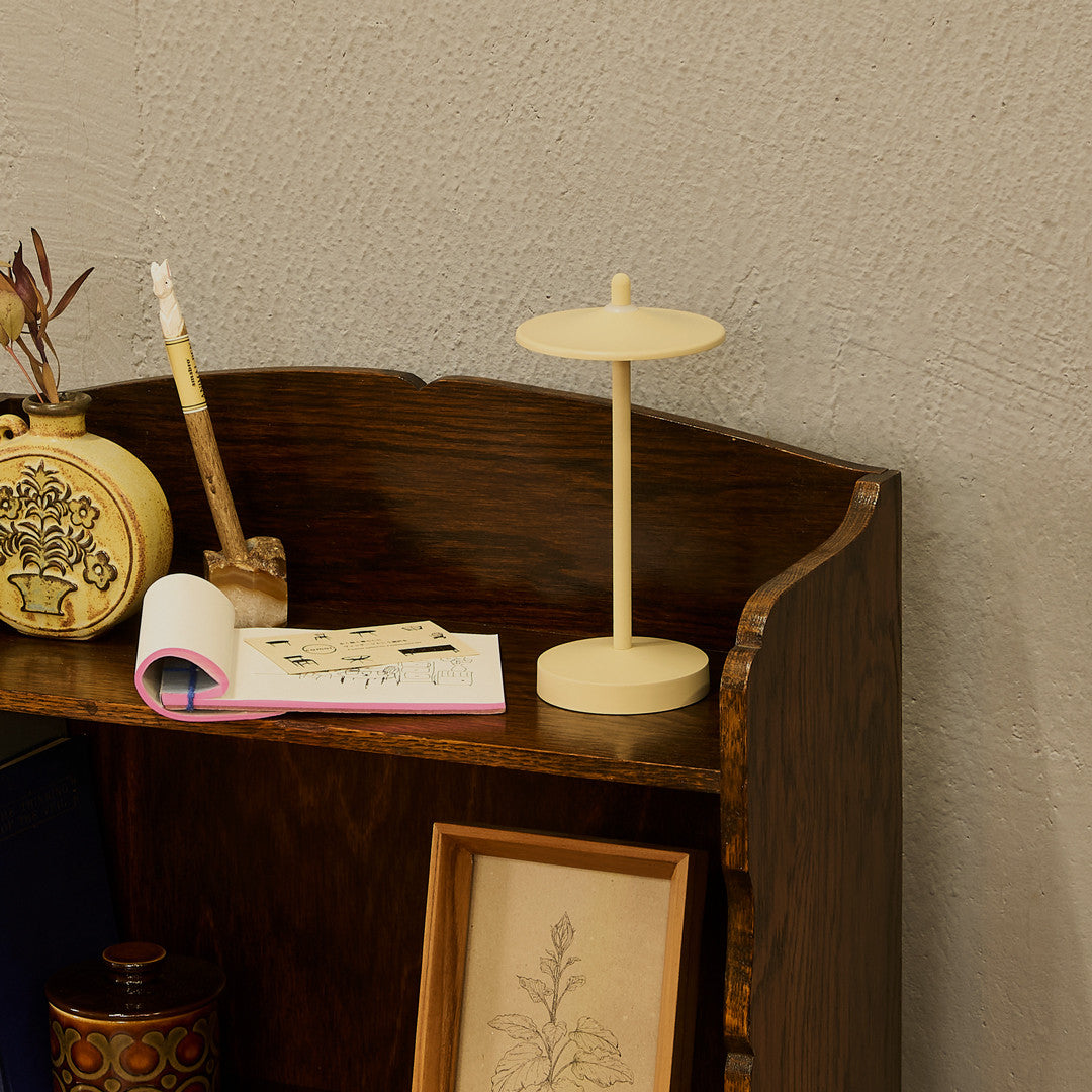 Pala ポータブルランプ / sand beige