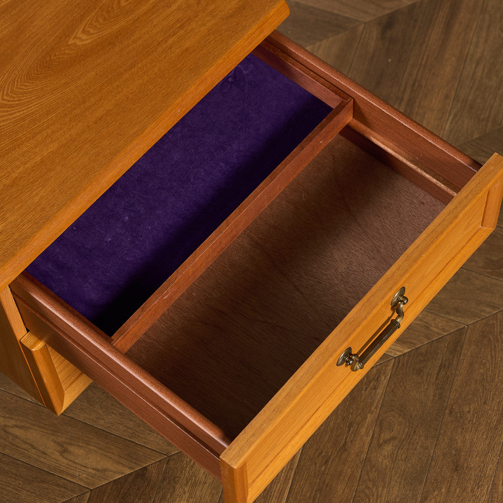 英国 ヴィンテージ ドレッシング デスク