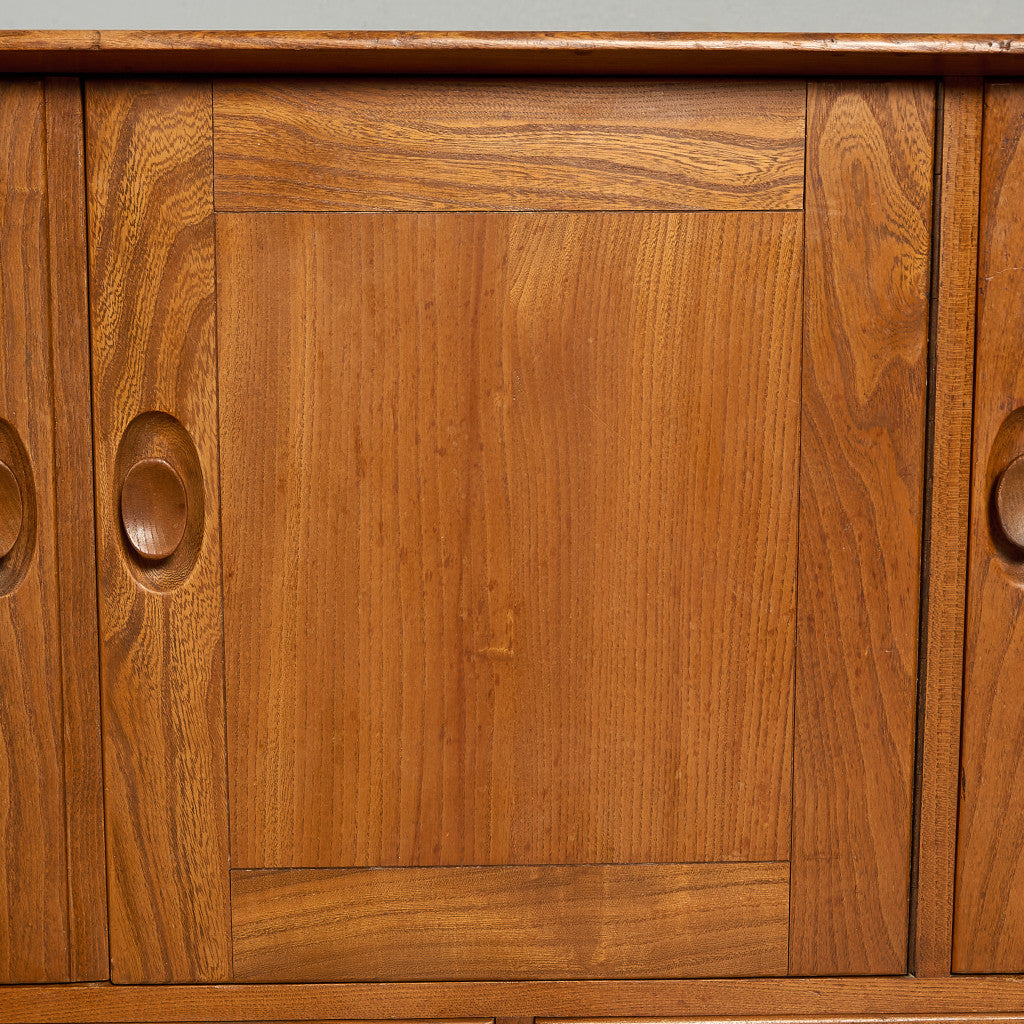 ウィンザー サイドボード