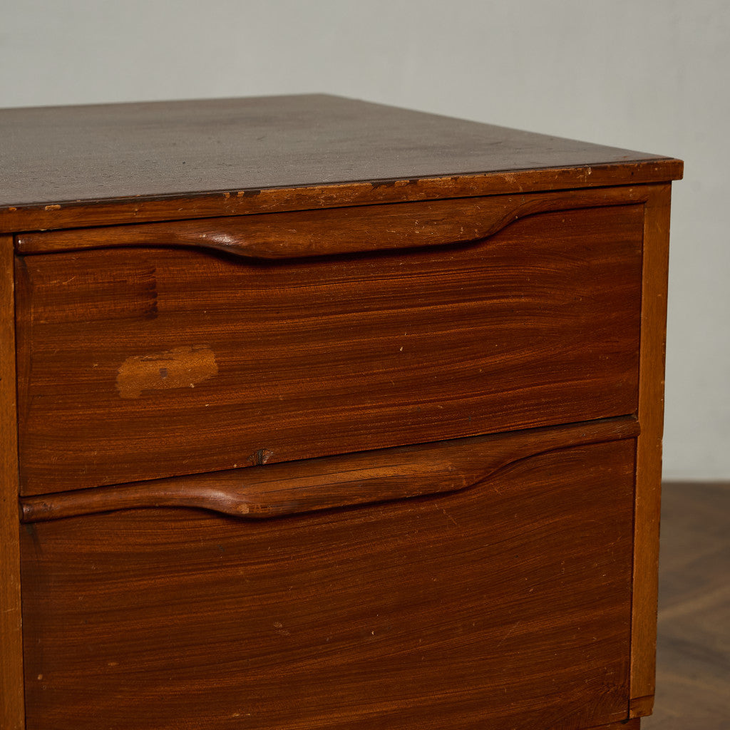 イギリス ヴィンテージ サイドボード