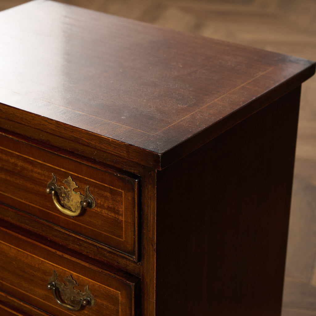 英国 クラシック 4段 サイドチェスト