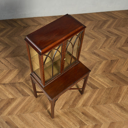 英国 クラシック ディスプレイ ガラス キャビネット #91846