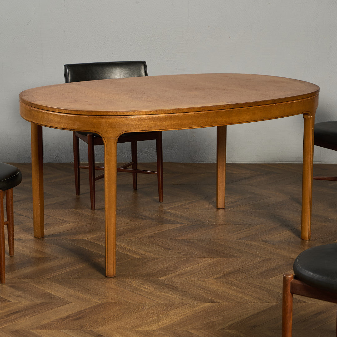 エクステンション オーバル ダイニングテーブル