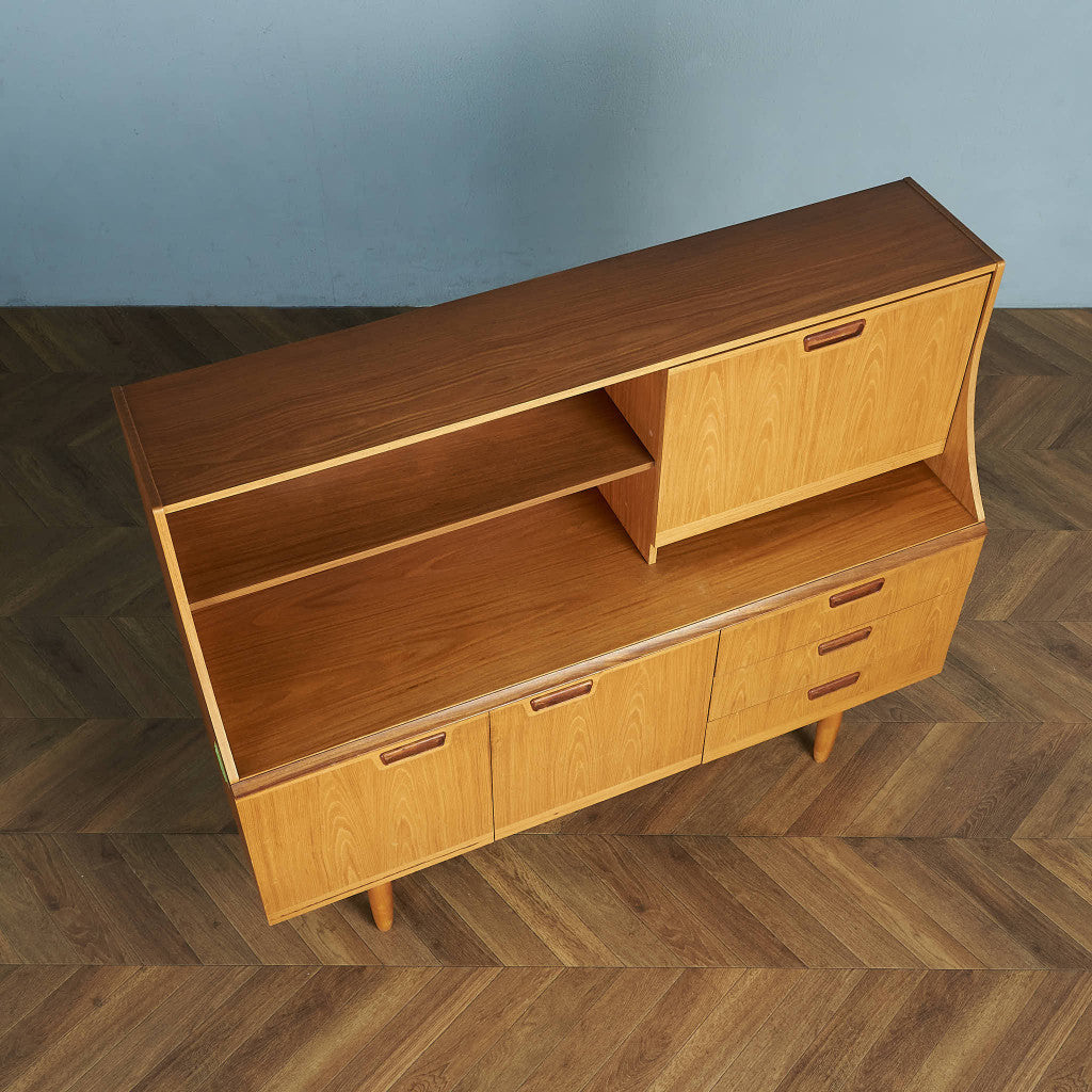 英国ヴィンテージ ハイサイドボード / ハイボード