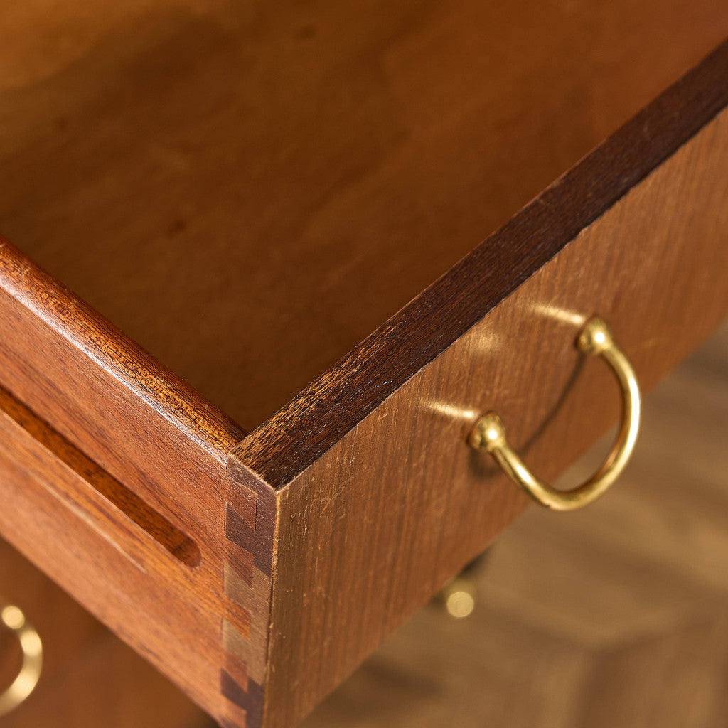 Tola&black 7段 トールチェスト