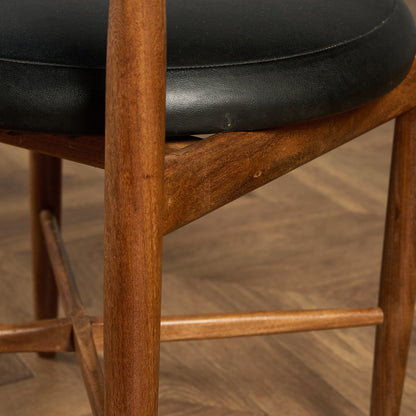 サーキュラーチェア