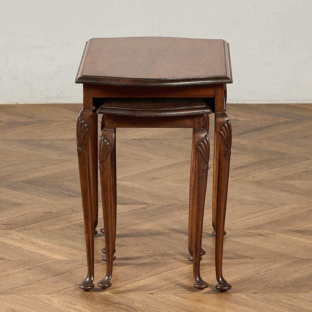 英国 クラシック ネストテーブル