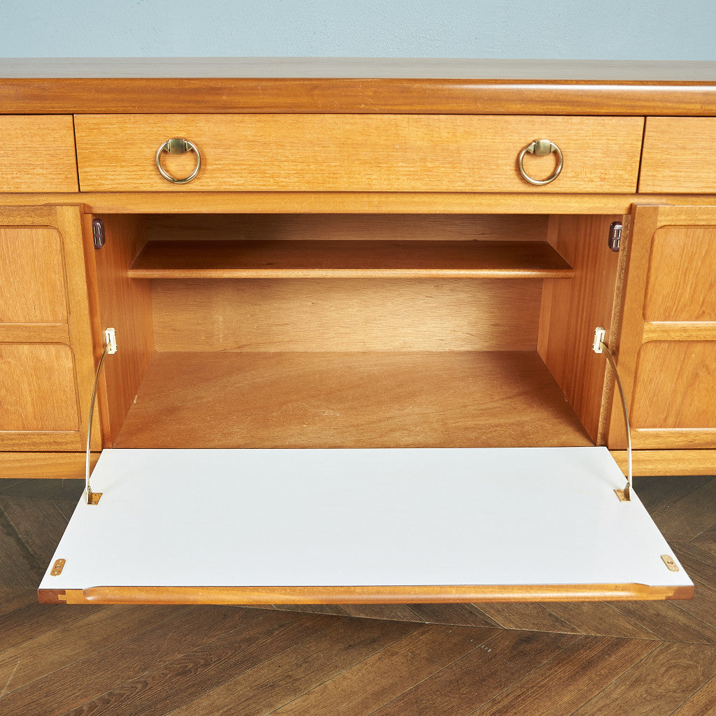 十字扉 ヴィンテージ サイドボード