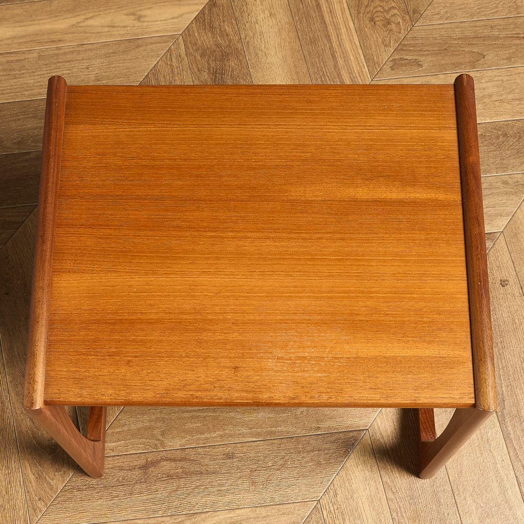 Quadrille ヴィンテージ ネストテーブル