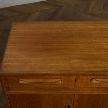 Fresco ヴィンテージ 脚付き サイドボード (4072)