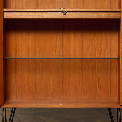 Fresco ガラス ブックケース カスタム アイアン ヘアピンレッグ