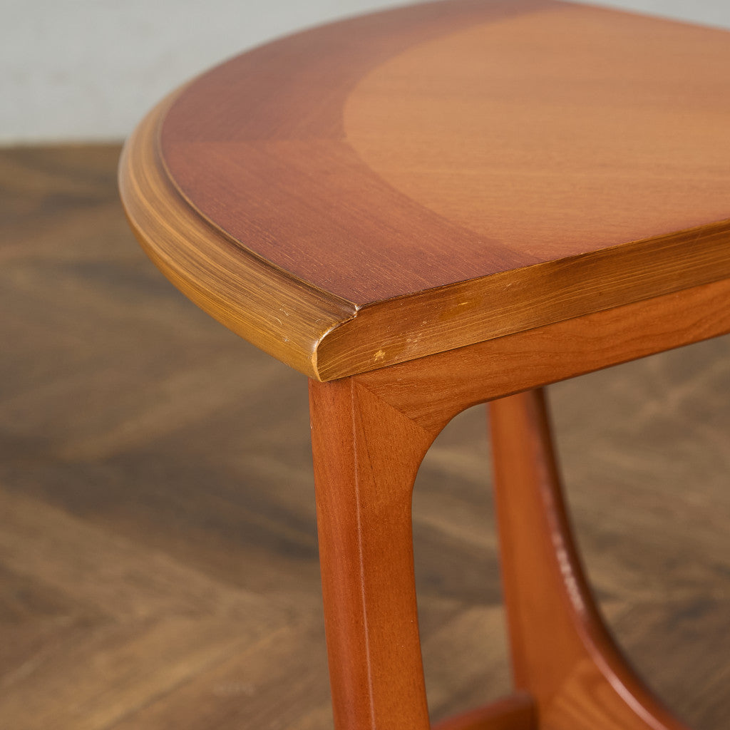 ヴィンテージ ガラストップ ネスト コーヒーテーブル