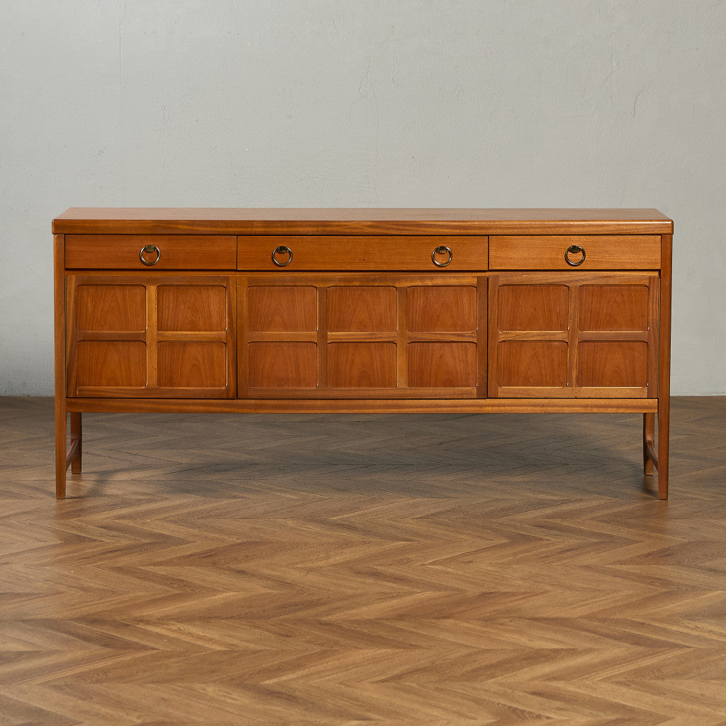 十字扉 ヴィンテージ サイドボード