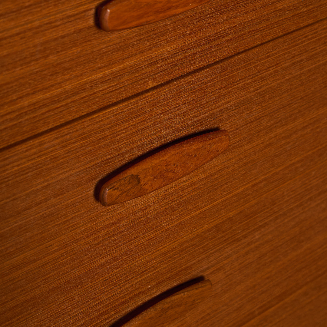 ヴィンテージ 6段チェスト