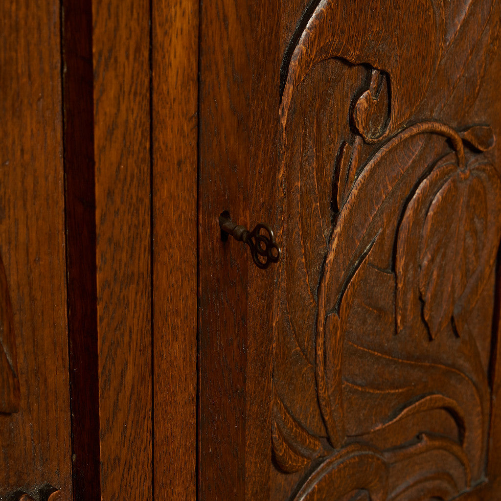 英国 アンティーク キャビネット