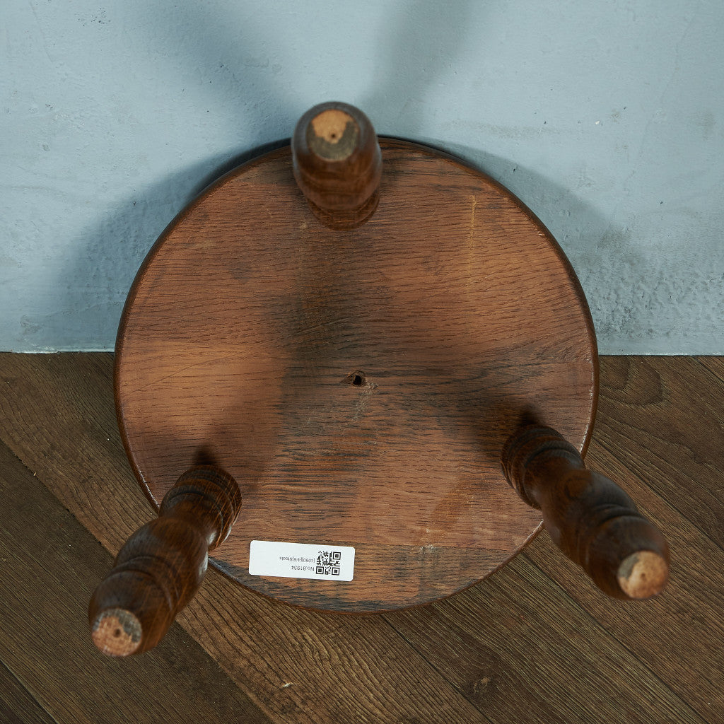 British antique milking stool #81934