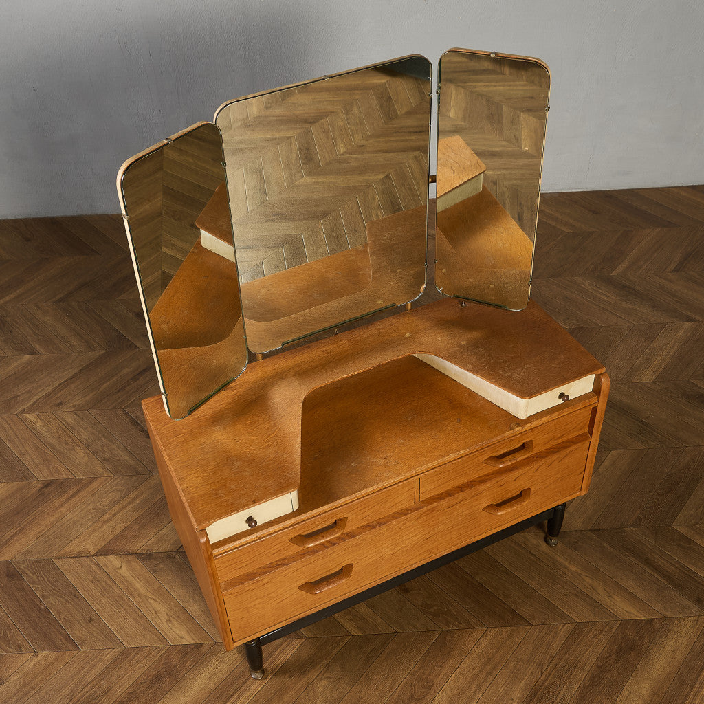 Chinese white ヴィンテージ ドレッシングチェスト ドレッサー 初期ゴールドラベル