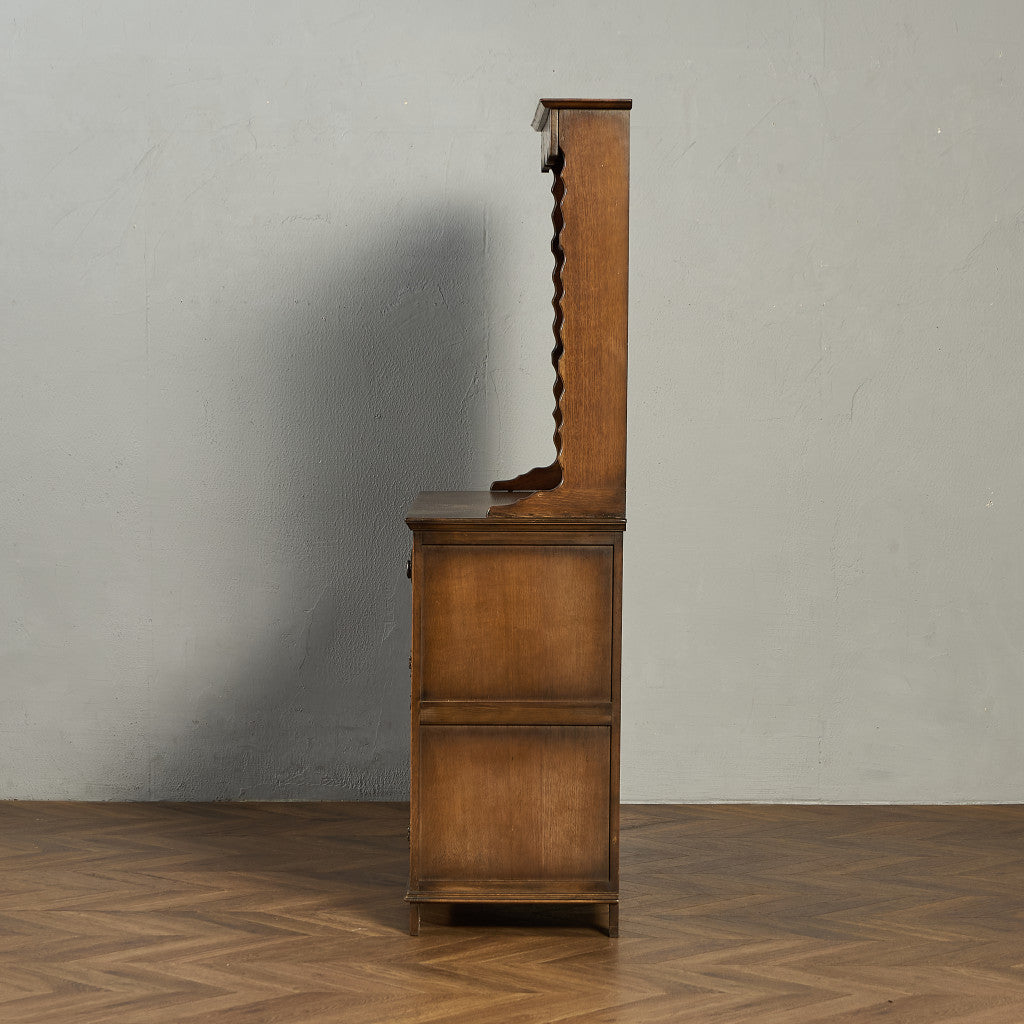 英国 クラシック ウェルシュドレッサー 食器棚