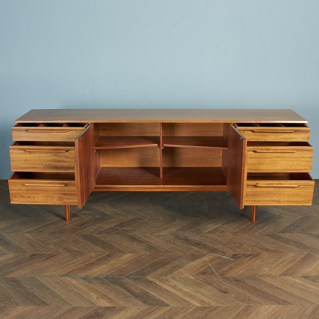 モーリス オブ グラスゴー Morris of Glasgow – camori ヴィンテージ