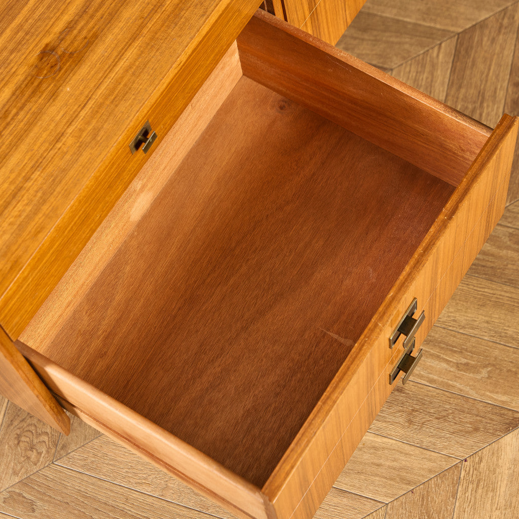 Limelight ヴィンテージ サイドボード