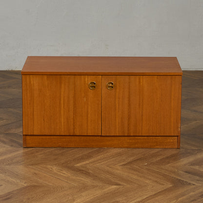 英国 ヴィンテージ キャビネット