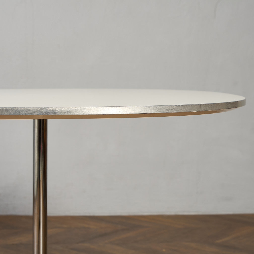Fritz Hansen A603 Super-circular Table スーパー円テーブル