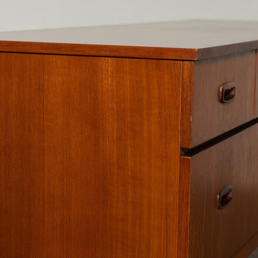 イギリス ヴィンテージ サイドボード ワイド チェスト