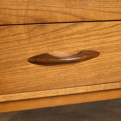 ヴィンテージ ハイ サイドボード