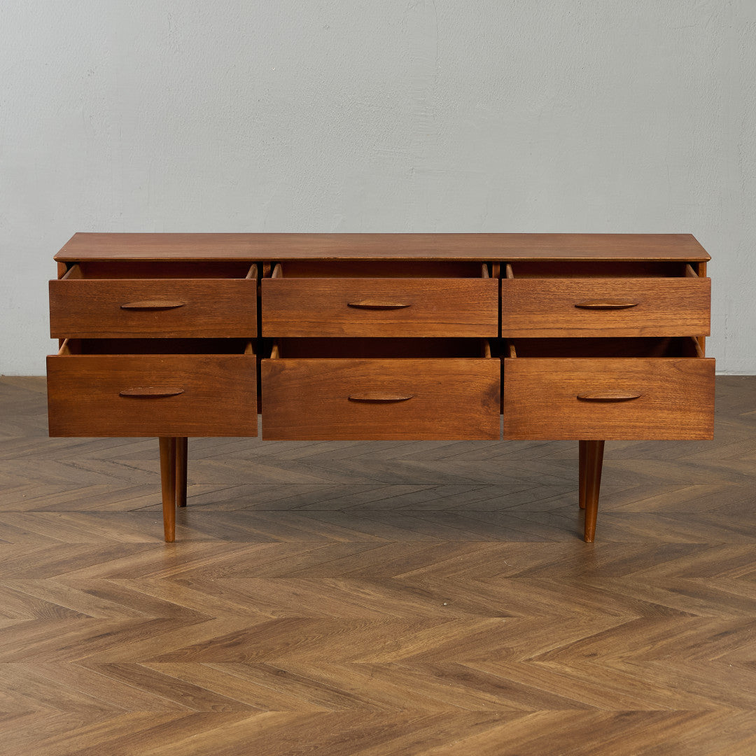 イギリス ヴィンテージ サイドボード