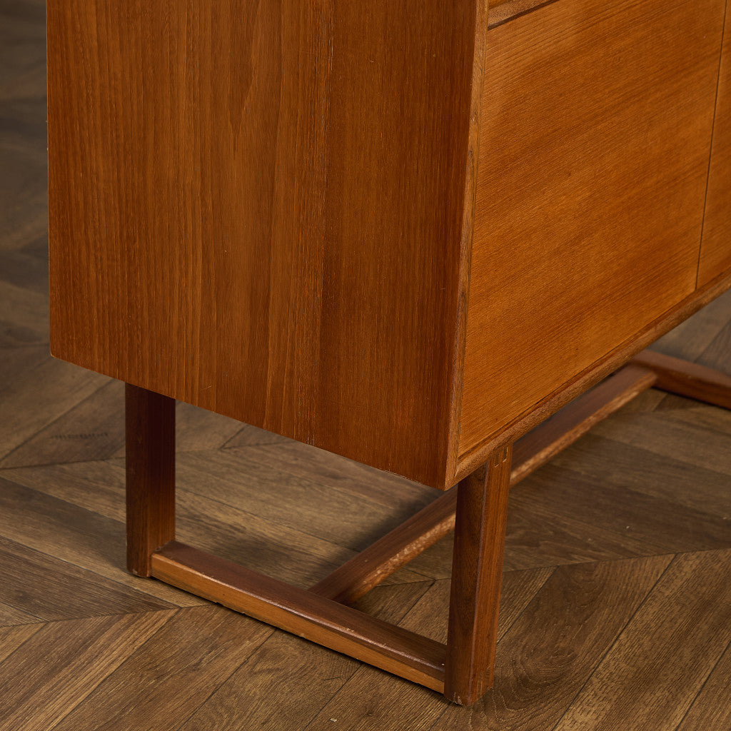 ヴィンテージ ガラスキャビネット