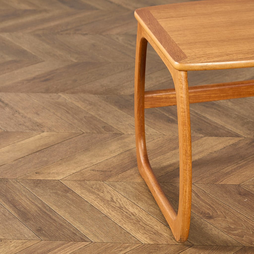 Burlington ネストテーブル