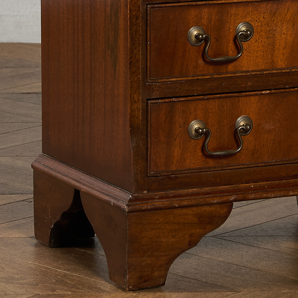 英国 クラシック 4段 サイドチェスト