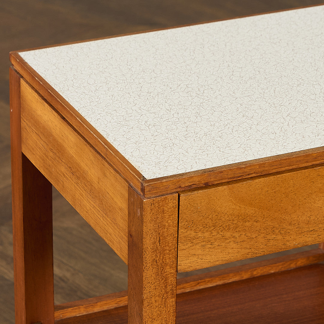 英国 ヴィンテージ サイド キャビネット サイドテーブル