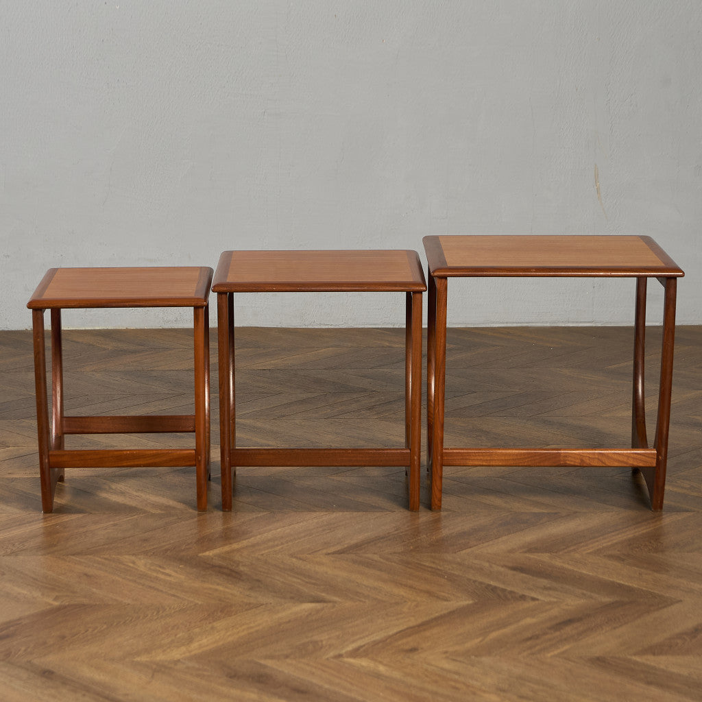 Astro ネストテーブル