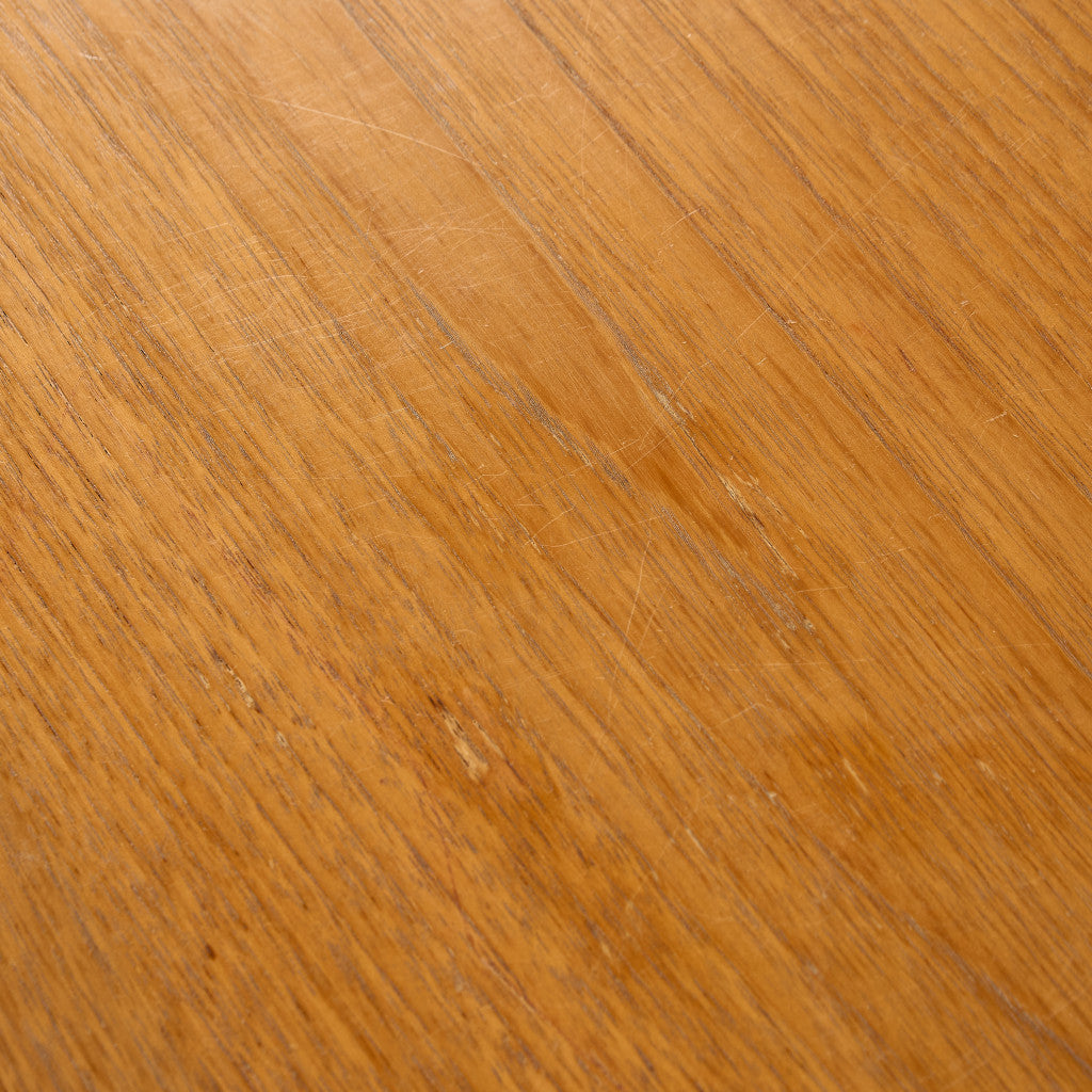 ネストテーブル