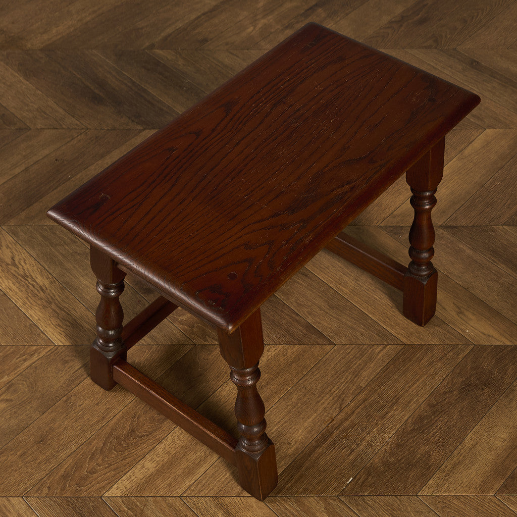 ネストテーブル